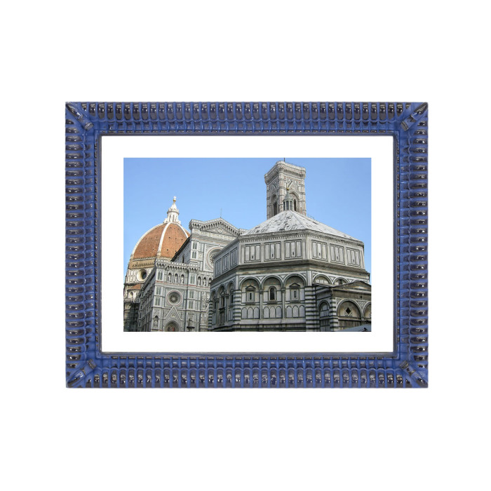 Cornice decorata con motivi geometrici, blu e nera